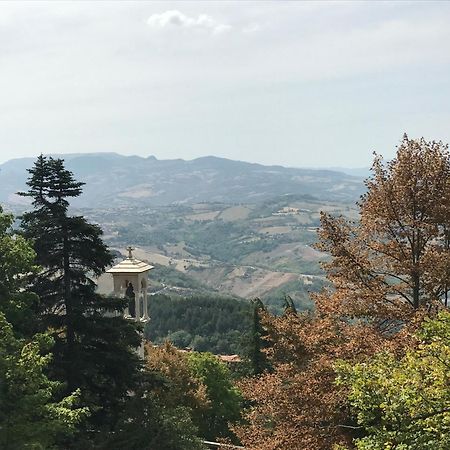 La Famosa Dimora Ambasciatore San Marino Exterior photo
